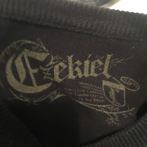 Ezekiel V neck sweater - Picture 3 of 4